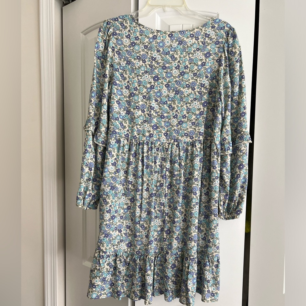 Dress - Picture 3 of 3